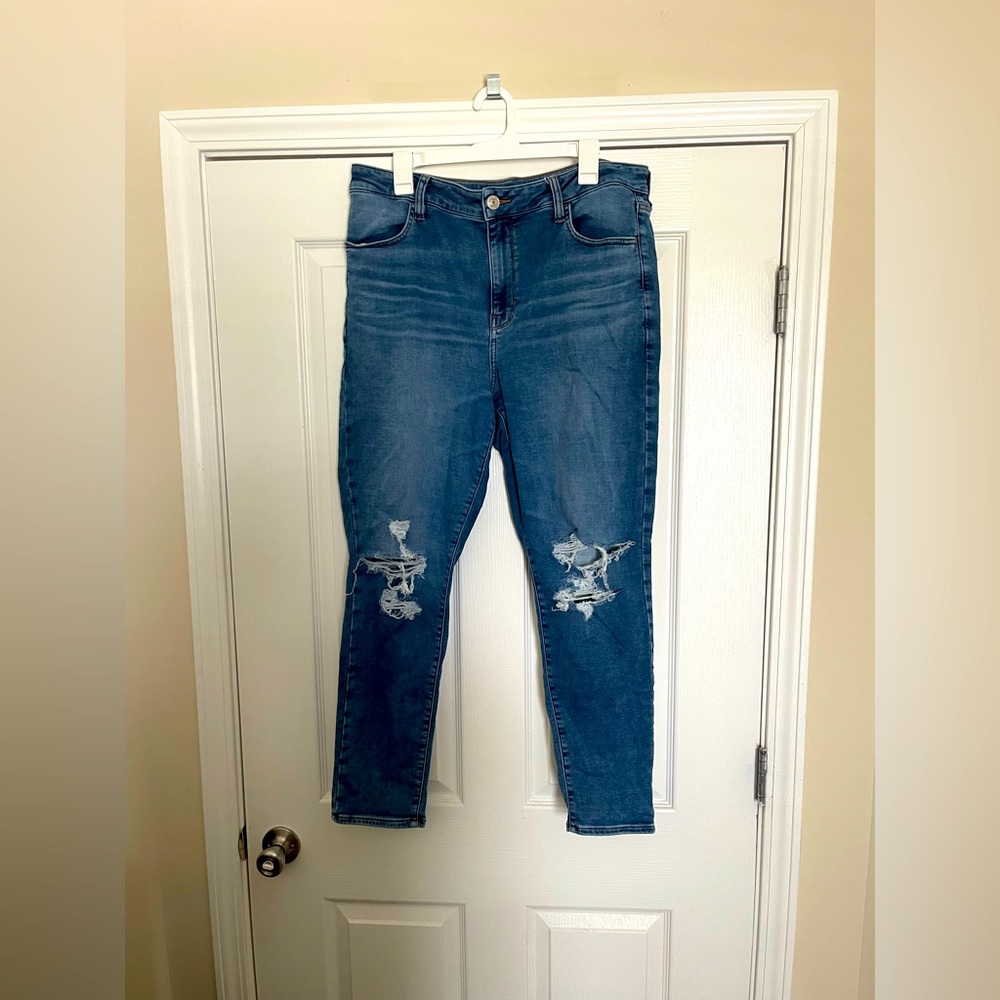 size 18 high rise jeans from american eagle
